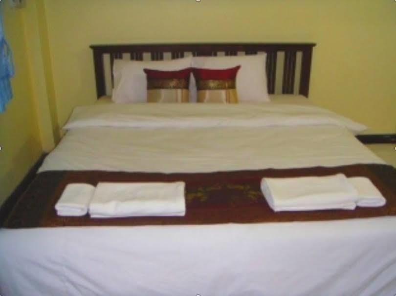 All Nations Guesthouse 후아 힌 외부 사진